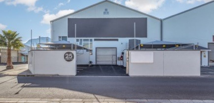 Warehouse To Rent in Strand