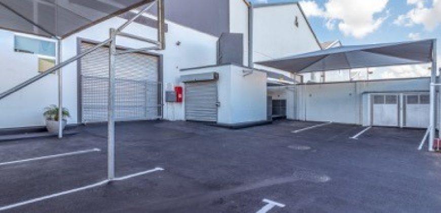 Warehouse To Rent in Strand