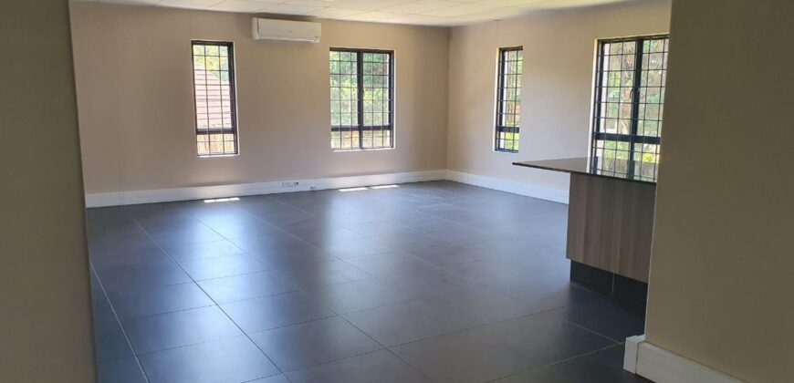 111m² Office To Rent in Hillcrest.